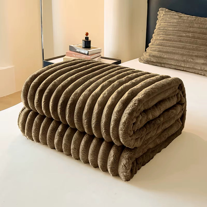 Cozy Tatting Weave White Fleece Blanket