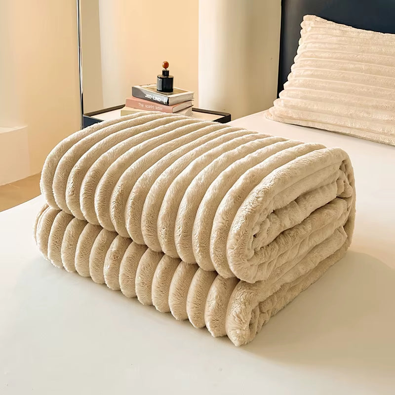 Cozy Tatting Weave White Fleece Blanket